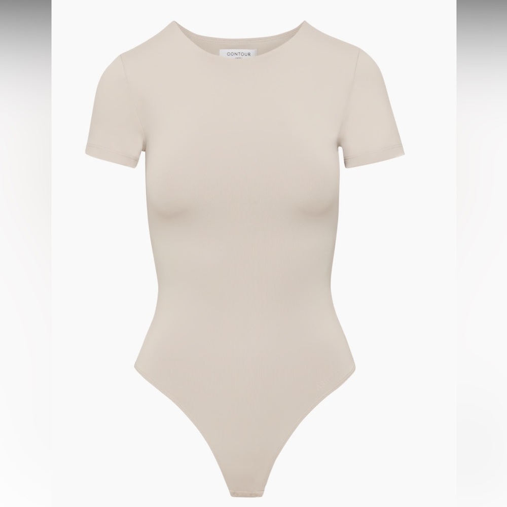 Aritzia Babaton Contour Crew Short Sleeve Bodysuit